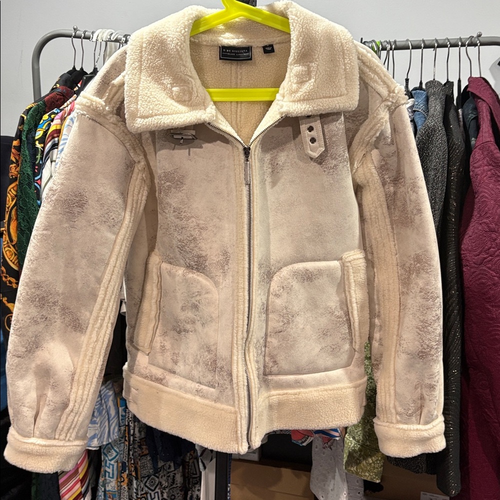 G By Giuliana’s
